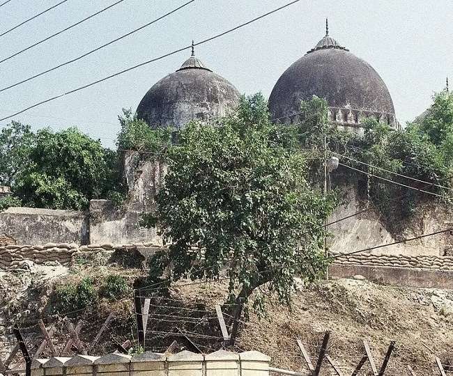 Ayodhya Case : विवादित ढांचा विध्वंस मामले में आज बचाव पक्ष दाखिल करेगा लिखित जवाब