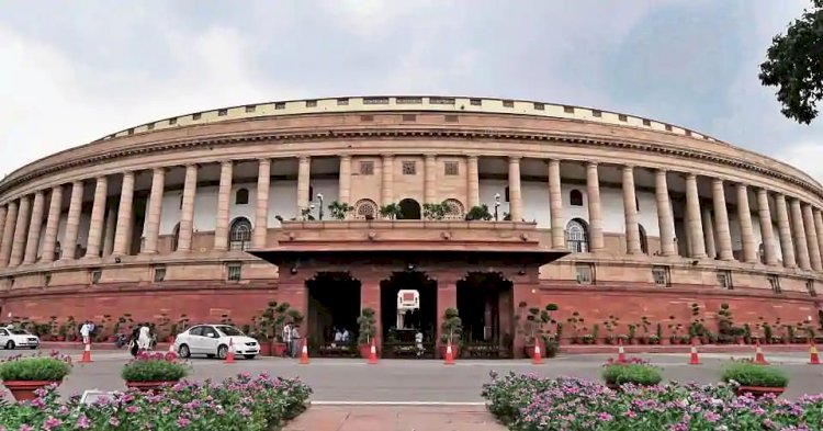 Monsoon Session Updates: लोकसभा की कार्रवाई कल तक के लिए स्थगित