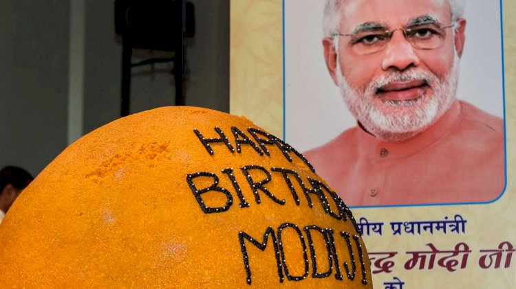 #HappyBirthdayPMModi : आज 70 वां जन्मदिन मना रहे हैं पीएम मोदी, रहुल गांधी सहित इन देशों के राष्ट्रपति ने दी बधाई