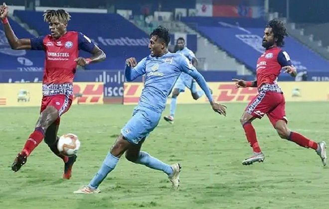 ISL 2020:मुम्बई ने खेला सीजन का पहला ड्रॉ, जमशेदपुर एफसी के साथ 1-1 से डाॅ हुआ मैच