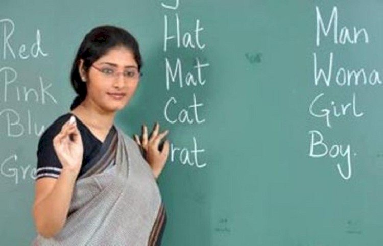 यूपी बेसिक शिक्षा विभाग ने शुरू की NCERT पाठ्यक्रम लागू करने की तैयारी, टीचर्स किए जाएंगे ट्रेंड