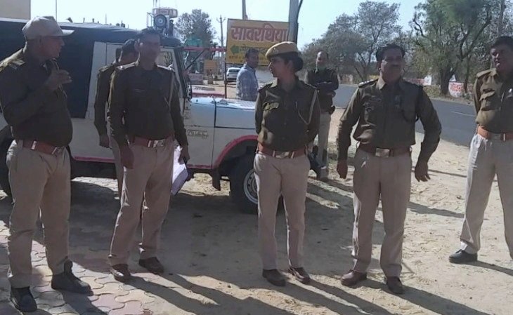 Rajasthan: बाड़ाबंदी में एक दूसरे से ही भिड़े गहलोत-पायलट गुट के पार्षद, एक-दूसरे पर बरसाए पत्थर