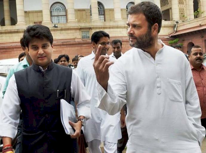 राहुल गांधी ने सिंधिया पर कसा तंज, कहा- कांग्रेस में निर्णायक भूमिका में थे, BJP में पिछली सीट पर बैठे हैं