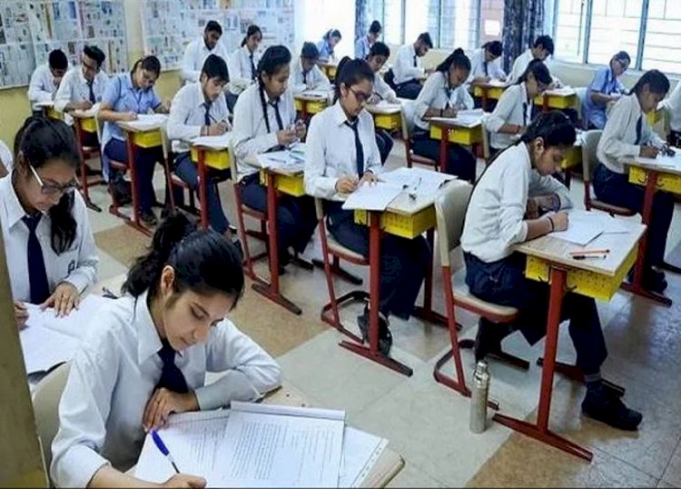 UP Board 10th Exam 2021: उत्तर प्रदेश सरकार का बड़ा ऐलान, नहीं फेल होगा कोई भी छात्र, यूपी बोर्ड का ये है प्लान 