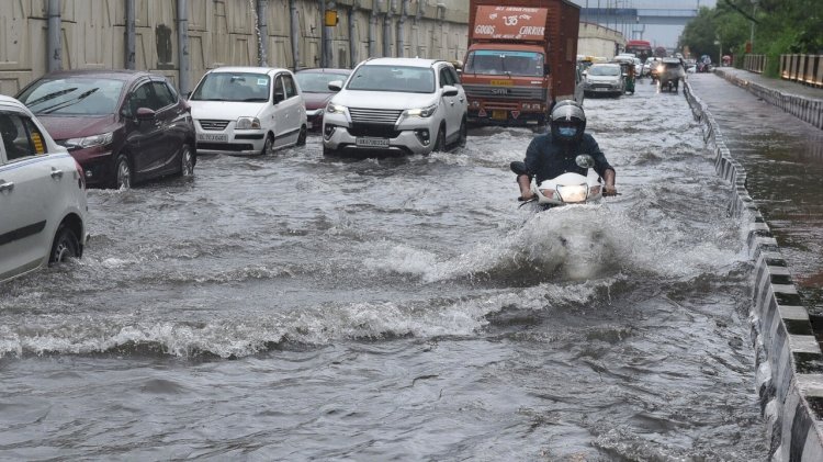 Weather Update : 5 सितंबर तक भारी बारिश का Alert जारी,  दिल्‍ली-यूपी समेत इन राज्‍यों में मिली चेतावनी