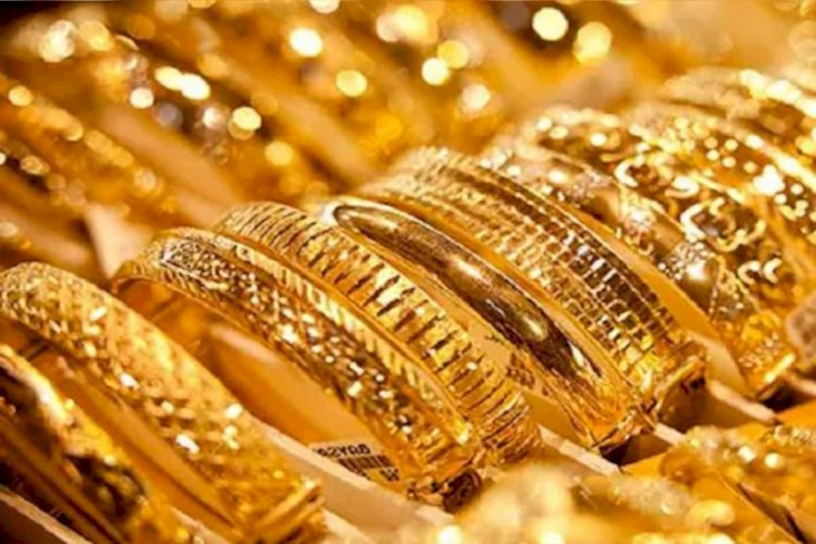 Gold Price Today: सोना आज 242 रुपये महंगा हुआ, चांदी के भाव में आया 543 रुपये का उछाल