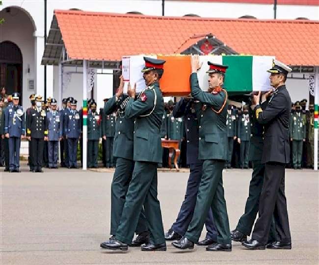 भयानक हादसे के चलते शवों को पहचानने में हो रही दिक्कत, परिवार वालों के लिए जा रहे डीएनए सैंपल