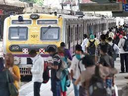 Mumbai trains: 72 घंटे तक 350 मुंबई लोकल ट्रेनें, 117 लंबी दूरी की ट्रेन रहेंगी प्रभावित