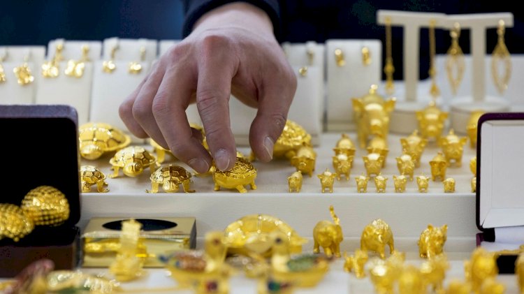 Gold price today : एक महीने के निचले स्‍तर से चढ़ा Gold का भाव, जानें आज क्‍या है 10 ग्राम का रेट